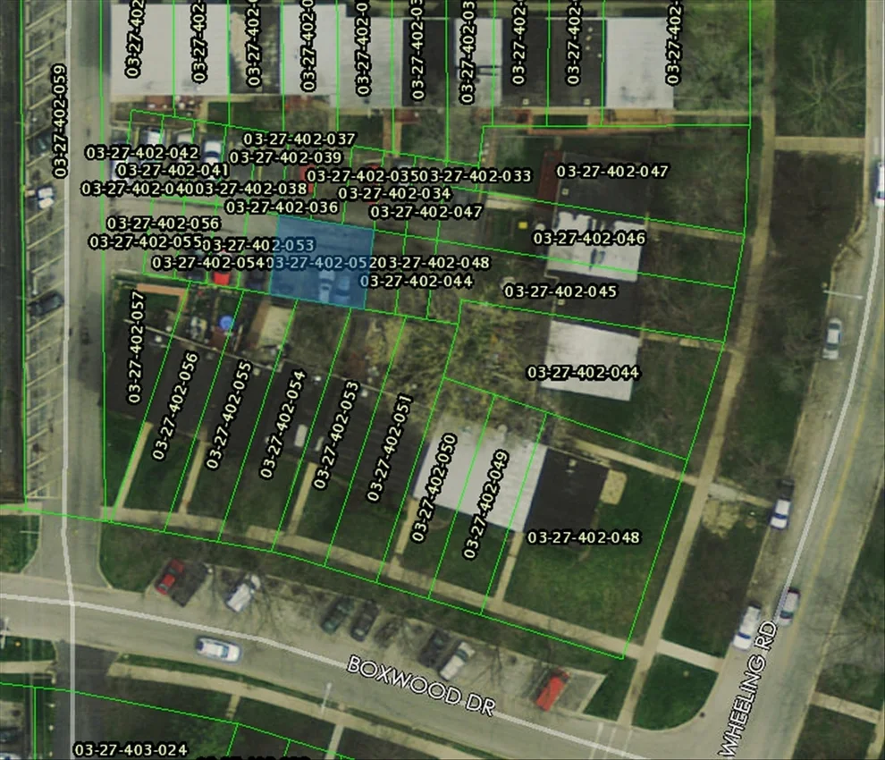 Unit for sale at 1100 N Boxwood Drive, Mount Prospect, IL 60056