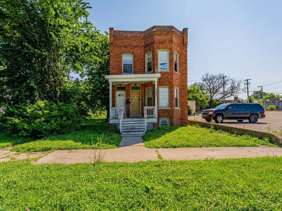 Unit for sale at 1343 Vincennes Avenue, Chicago Heights, IL 60411