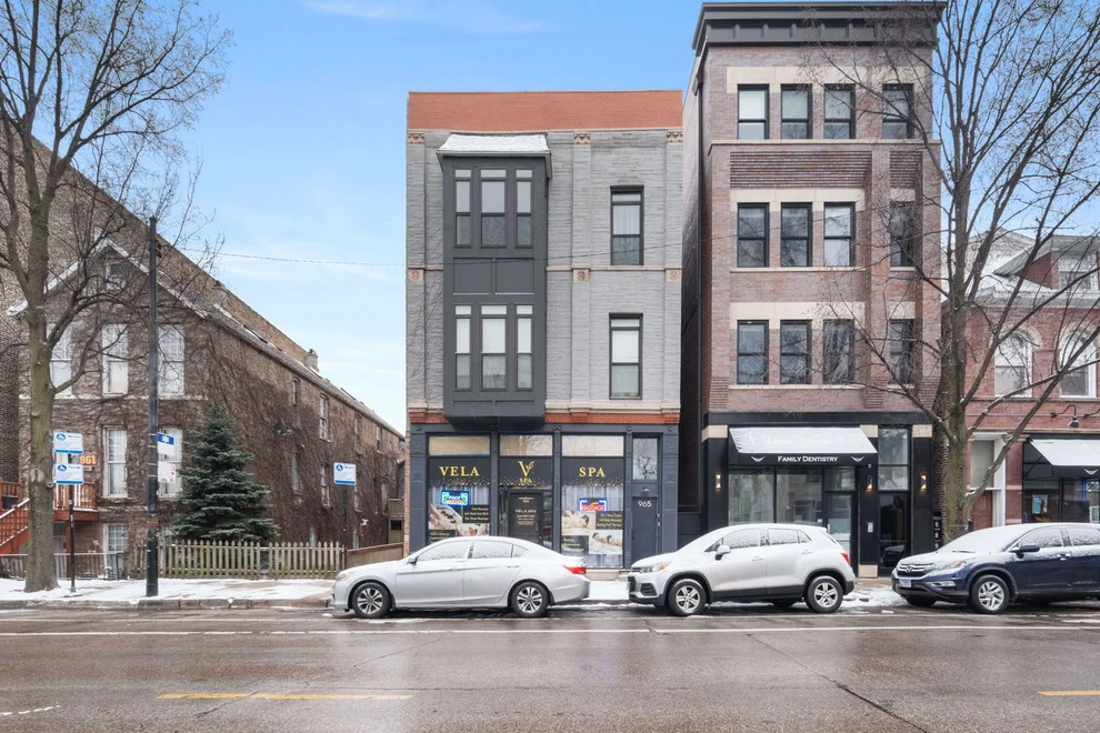 Unit for sale at 965 W 18th Street, Chicago, IL 60608