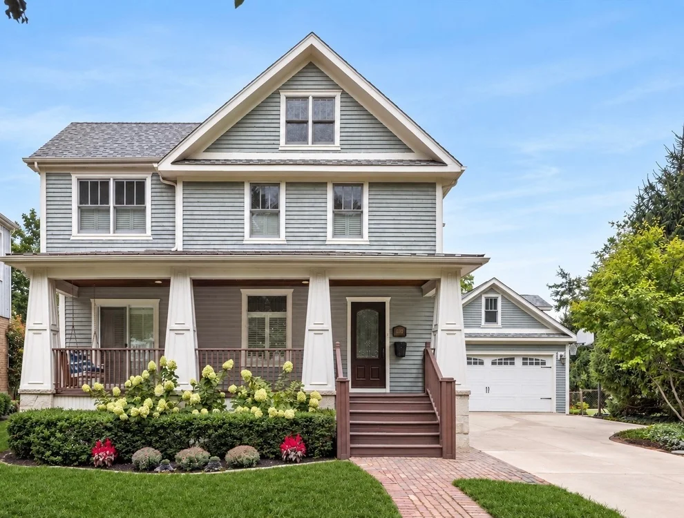 Unit for sale at 16 S Monroe Street, Hinsdale, IL 60521