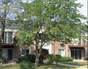 Unit for sale at 10361 DEARLOVE Road, Glenview, IL 60025