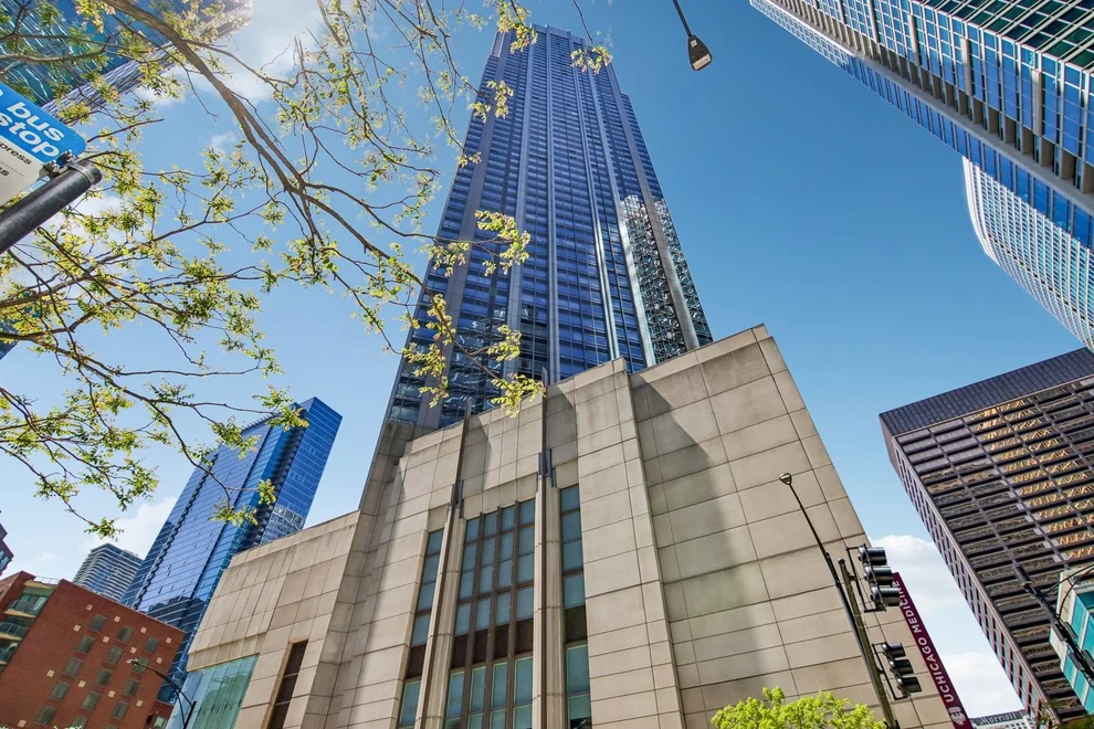 Unit for sale at 512 N Mcclurg Court, Chicago, IL 60611