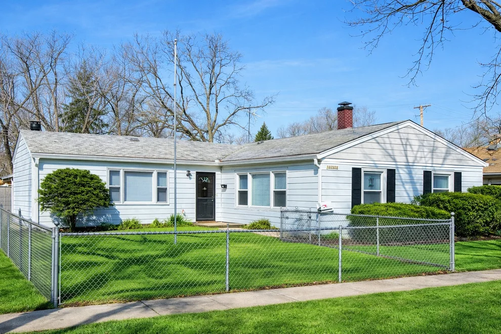 Unit for sale at 16826 Orchard Ridge Avenue, Hazel Crest, IL 60429