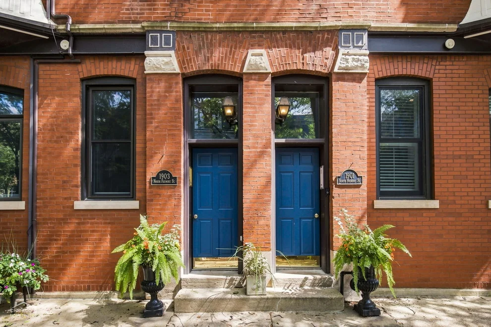 Unit for sale at 1901 N Fremont Street, Chicago, IL 60614