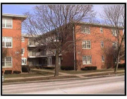 Unit for sale at 6533 N NORTHWEST Highway, CHICAGO, IL 60631