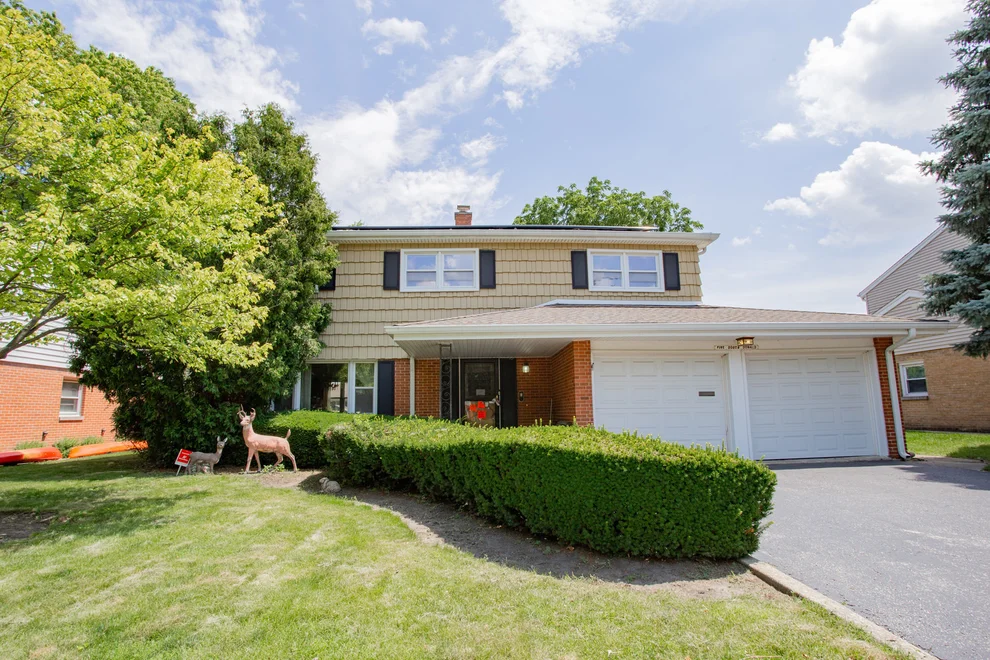Unit for sale at 5 S Donald Avenue, Arlington Heights, IL 60004
