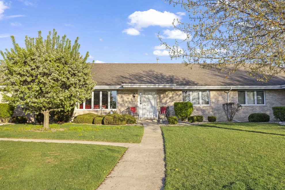 Unit for sale at 17709 Pennsylvania Court, Orland Park, IL 60467