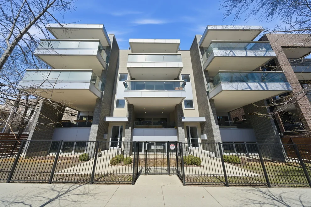 Unit for sale at 1470 W Winona Street, Chicago, IL 60640