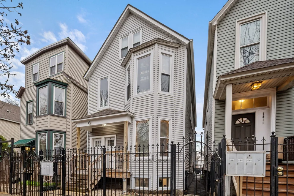 Unit for sale at 1813 N Kedzie Avenue, Chicago, IL 60647