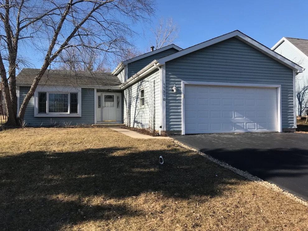 Unit for sale at 17370 W Dartmoor Drive, GRAYSLAKE, IL 60030