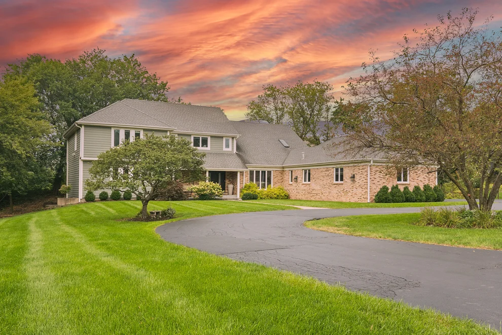 Unit for sale at 21680 Cambridge Drive, Kildeer, IL 60047