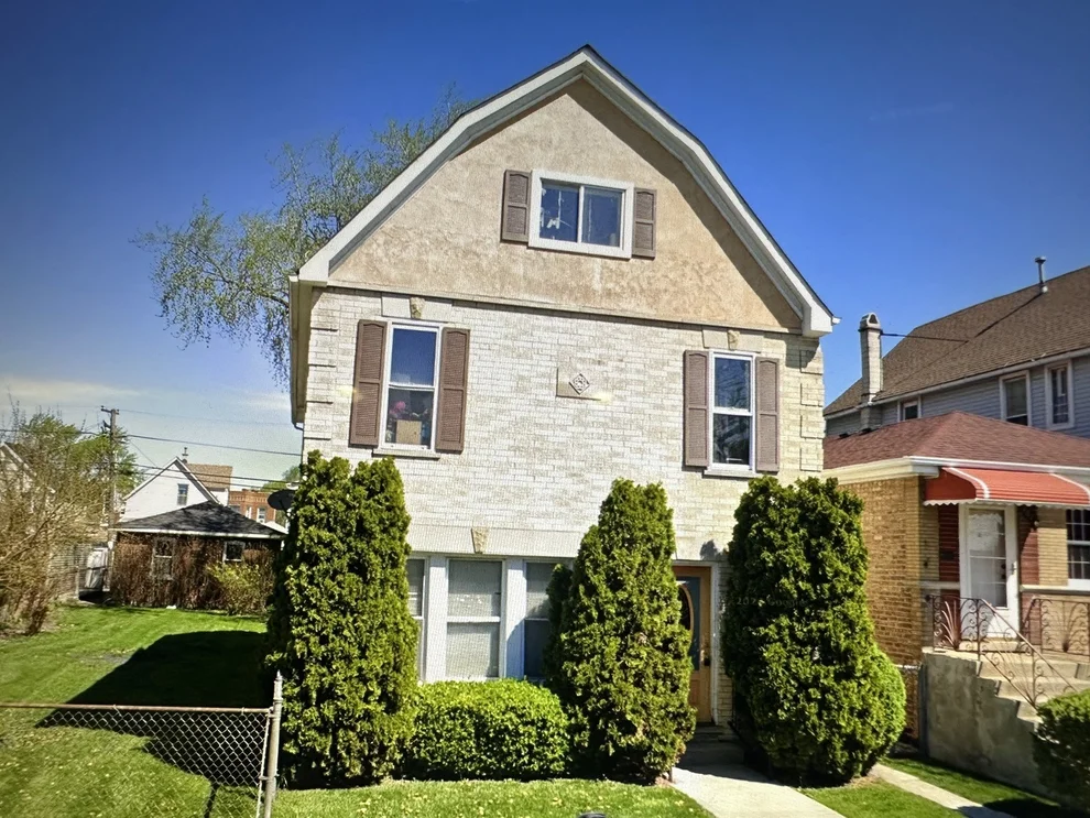 Unit for sale at 4816 W 24th Street, Cicero, IL 60804
