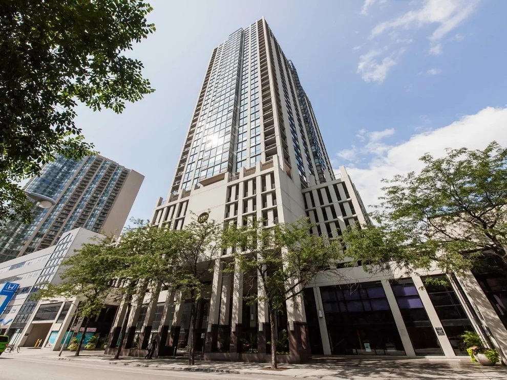 Unit for sale at 1122 N Clark Street, Chicago, IL 60610