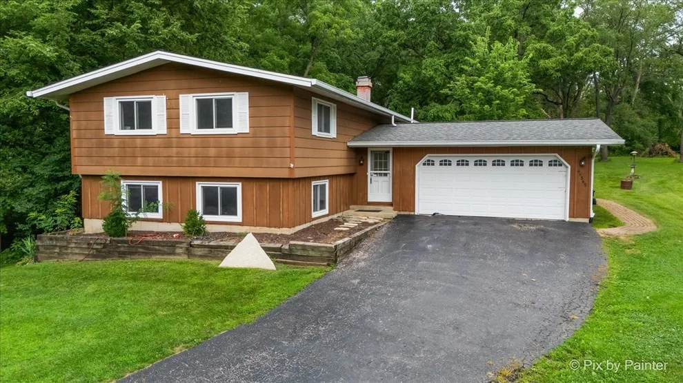 Unit for sale at 6N365 Essex Avenue, St. Charles, IL 60174
