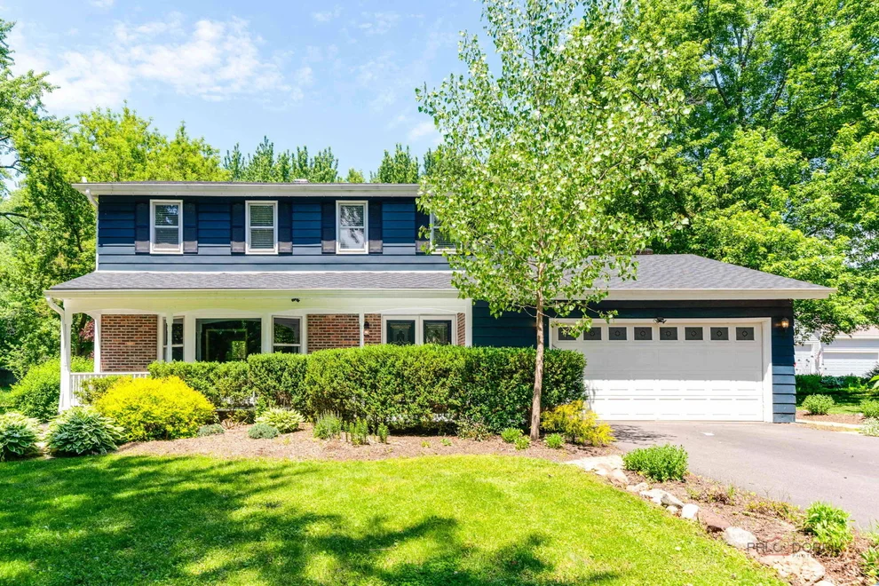 Unit for sale at 16888 W Orchard Valley Drive, Gurnee, IL 60031