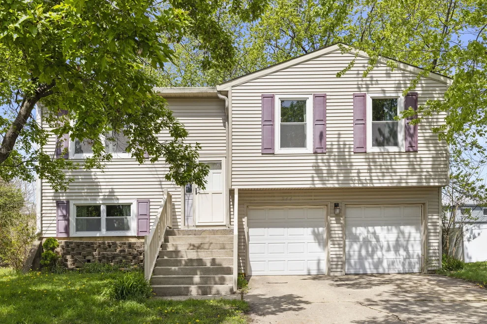 Unit for sale at 266 Seneca Way, Bolingbrook, IL 60440