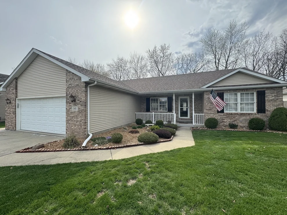 Unit for sale at 541 Hollyberry Lane, Bourbonnais, IL 60914