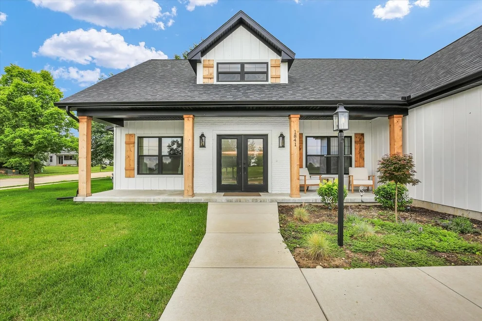 Unit for sale at 1841 S Stone Creek Boulevard, Urbana, IL 61802