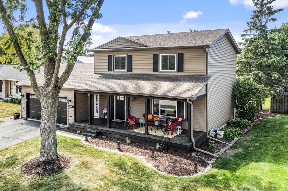 Unit for sale at 11716 Davey Drive, Huntley, IL 60142