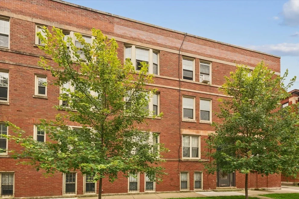 Unit for sale at 1243 W Thorndale Avenue, Chicago, IL 60660