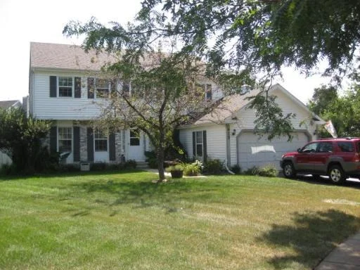Unit for sale at 425 EDINBURGH Lane, West Dundee, IL 60118