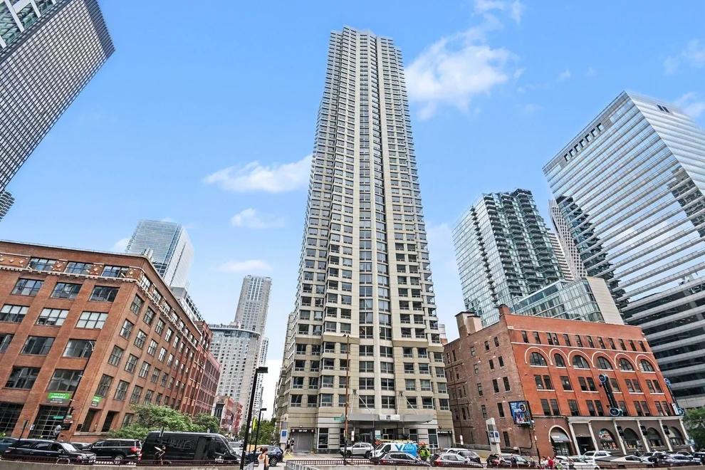 Unit for sale at 440 N Wabash Avenue, Chicago, IL 60611