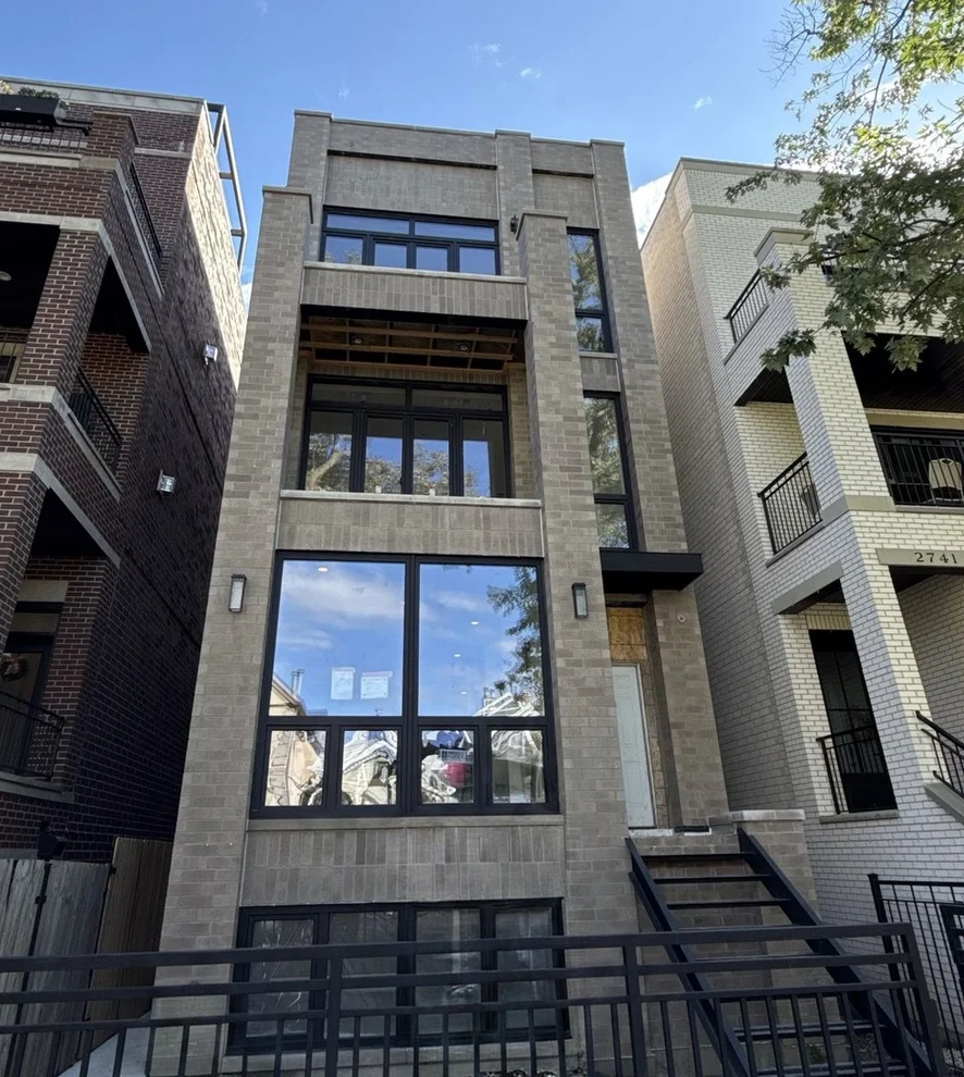 Unit for sale at 2743 N Greenview Avenue, Chicago, IL 60614