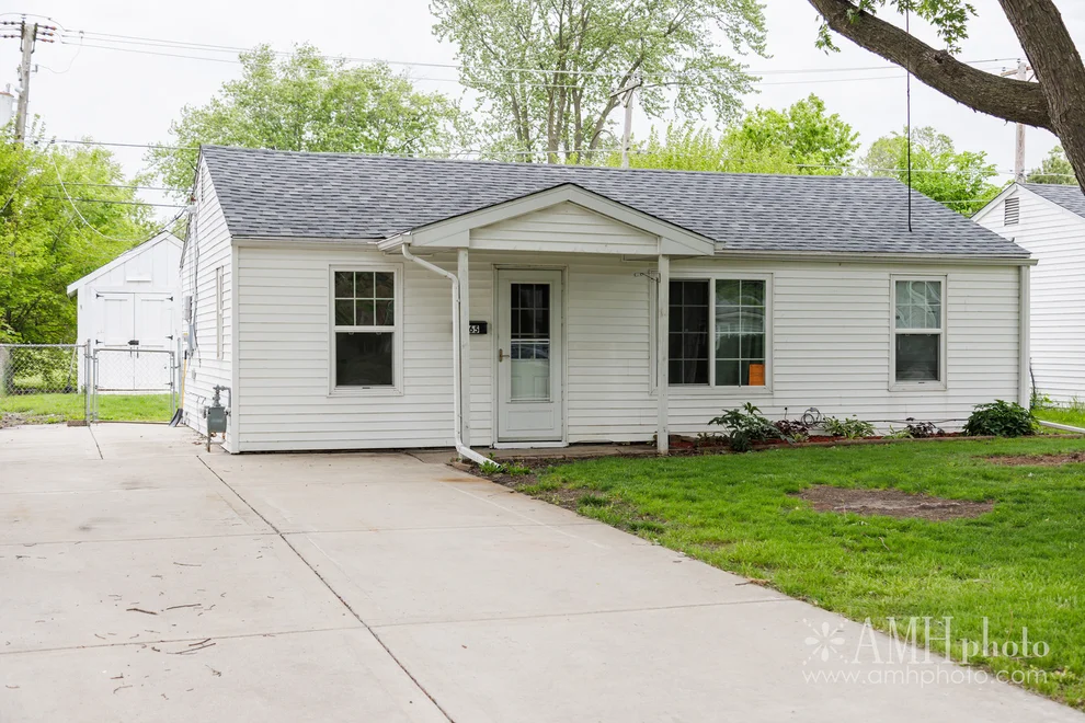 Unit for sale at 165 Belle Aire Avenue, Bourbonnais, IL 60914