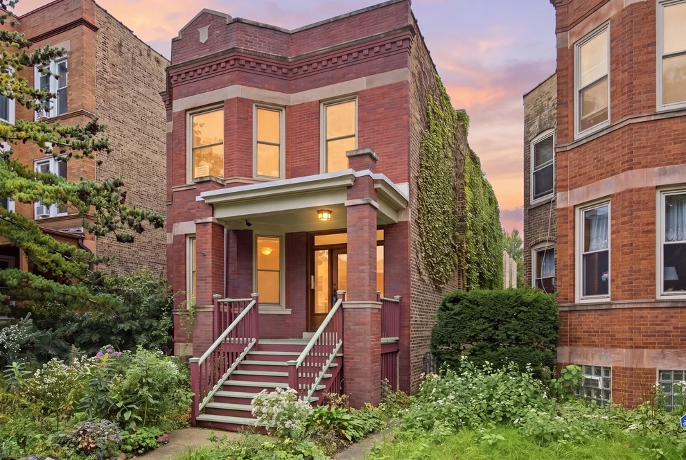 Unit for sale at 1639 W RASCHER Avenue, Chicago, IL 60640