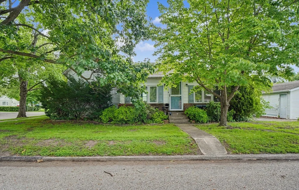 Unit for sale at 303 E Wilson Street, Monticello, IL 61856