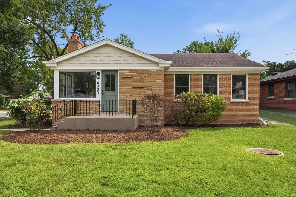 Unit for sale at 4333 W MAIN Street, Skokie, IL 60076