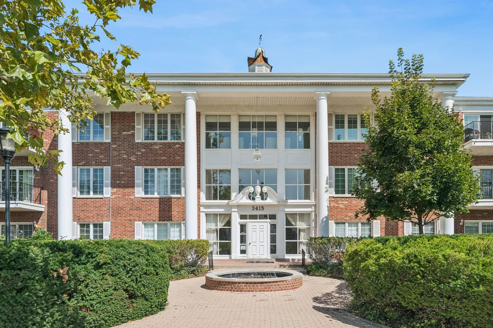 Unit for sale at 3415 Vollmer Road, Flossmoor, IL 60422