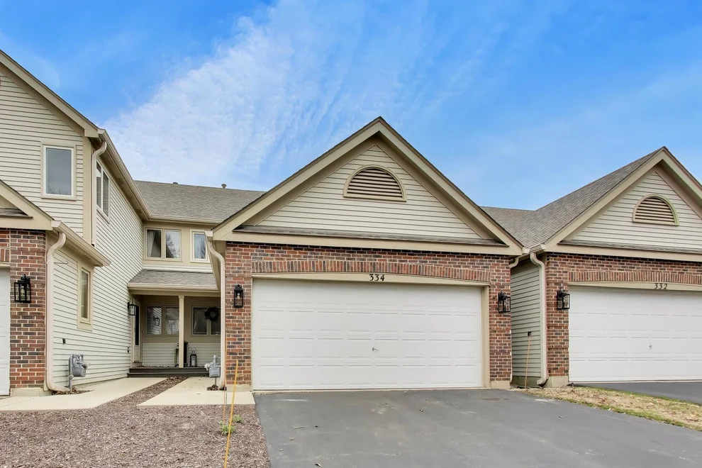 Unit for sale at 334 Bristol Lane, Fox River Grove, IL 60021
