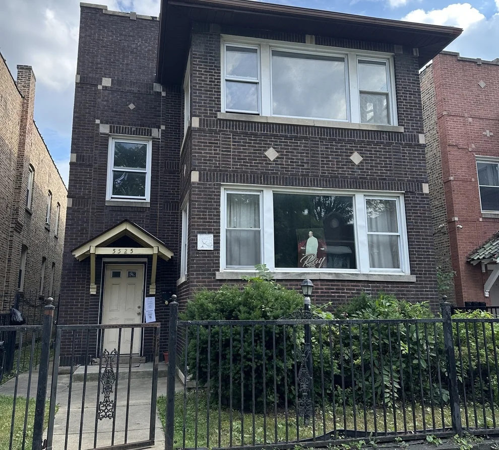 Unit for sale at 5525 W Jackson Boulevard, Chicago, IL 60644