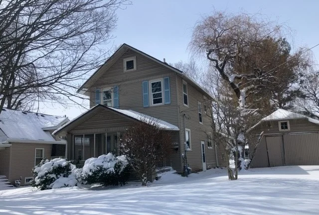Unit for sale at 1662 S Chicago Avenue, Freeport, IL 61032