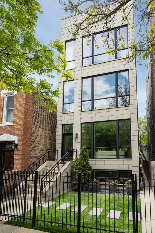 Unit for sale at 926 N Honore Street, Chicago, IL 60622