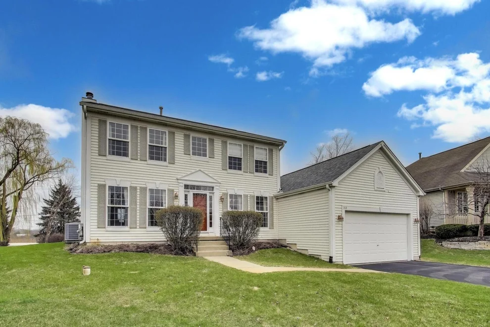 Unit for sale at 312 Garrison Circle, Port Barrington, IL 60010