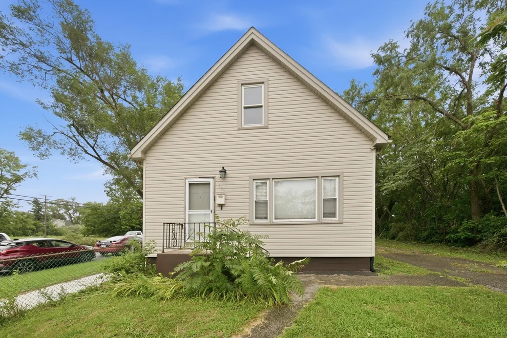 Unit for sale at 1501 Union Avenue, Chicago Heights, IL 60411