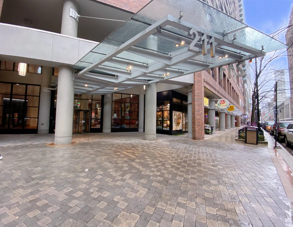 Unit for sale at 211 E OHIO Street, Chicago, IL 60611