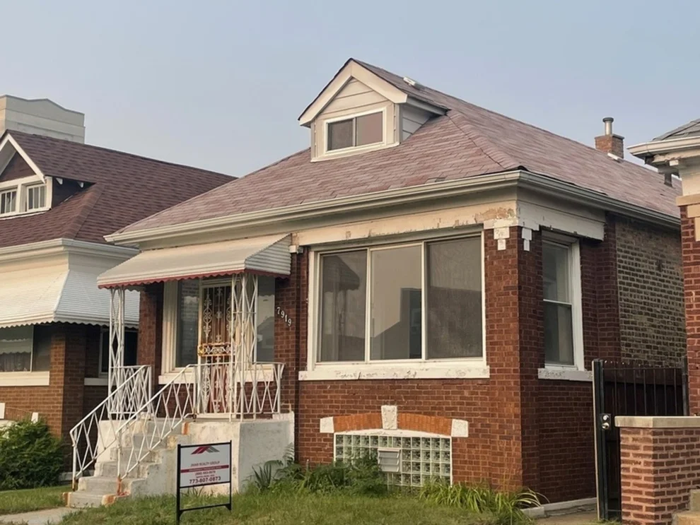Unit for sale at 7919 S Kenwood Avenue, Chicago, IL 60619