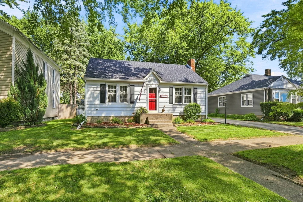 Unit for sale at 748 E Jackson Street, Morris, IL 60450