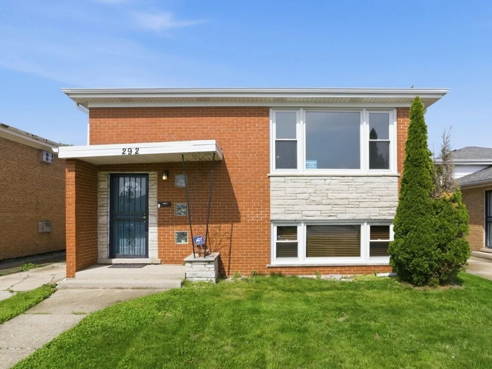 Unit for sale at 292 Bensley Avenue, Calumet City, IL 60409