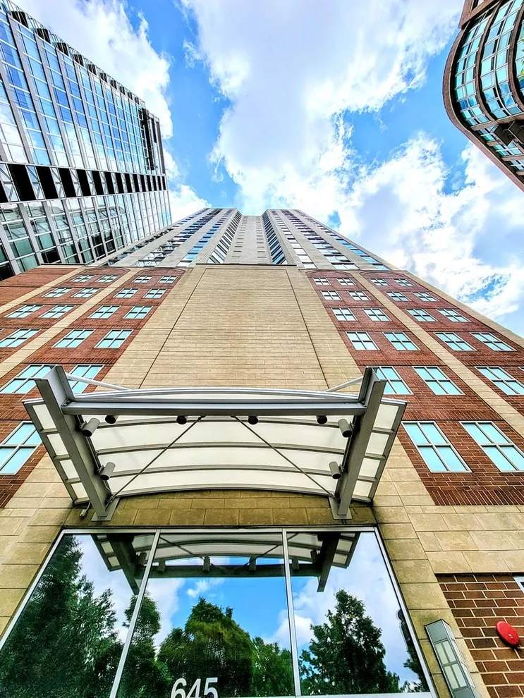 Unit for sale at 645 N Kingsbury Street, Chicago, IL 60654