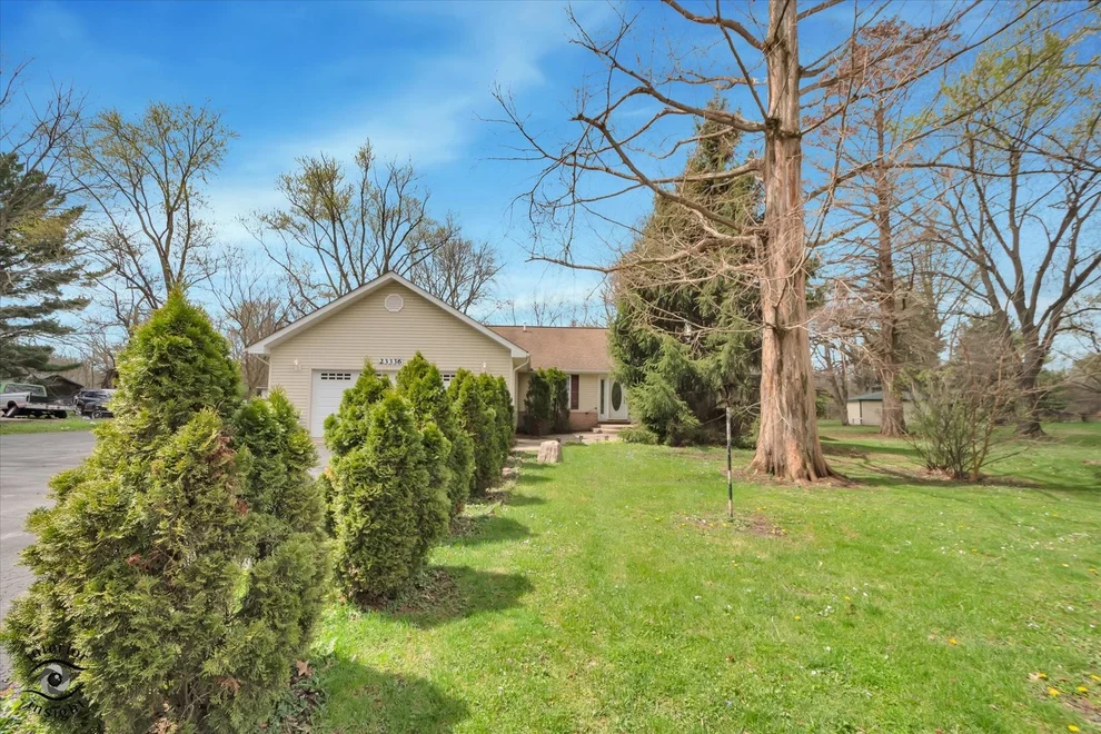 Unit for sale at 23336 S Kings Road, Steger, IL 60475