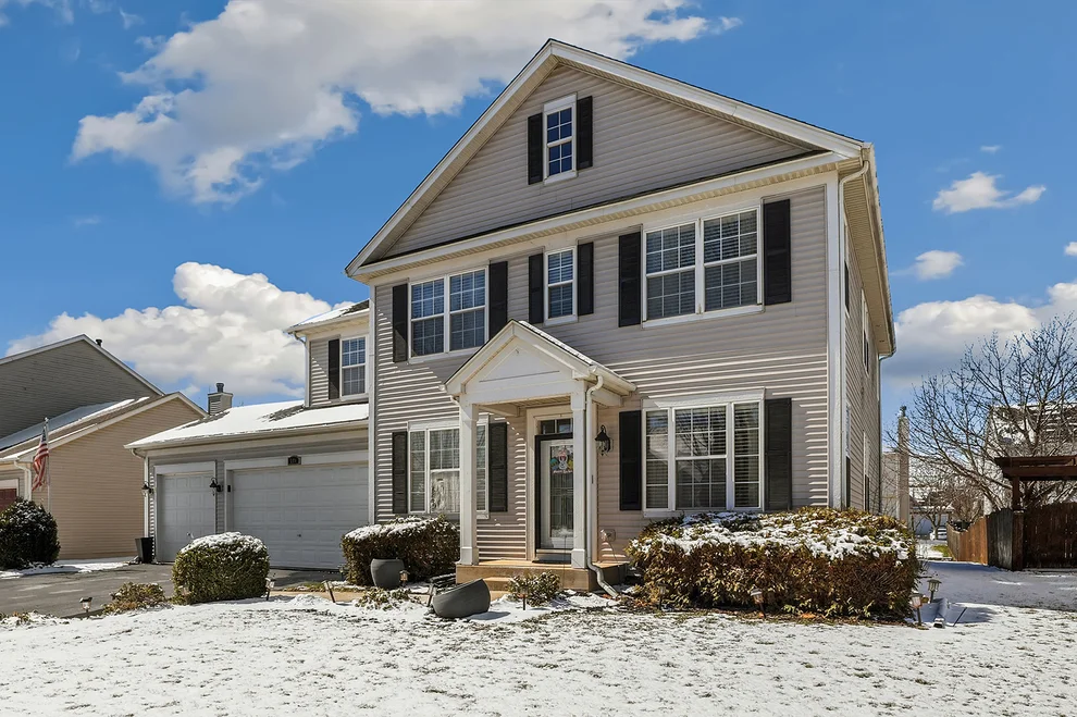 Unit for sale at 749 Lenox Avenue, Bolingbrook, IL 60490