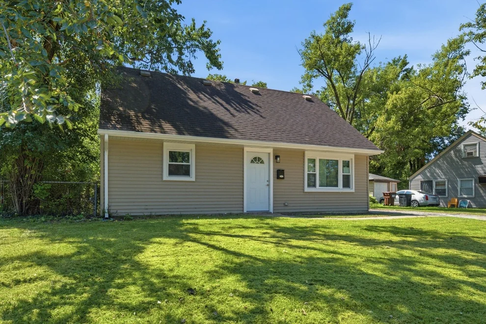 Unit for sale at 9 Arrowhead Court, Park Forest, IL 60466