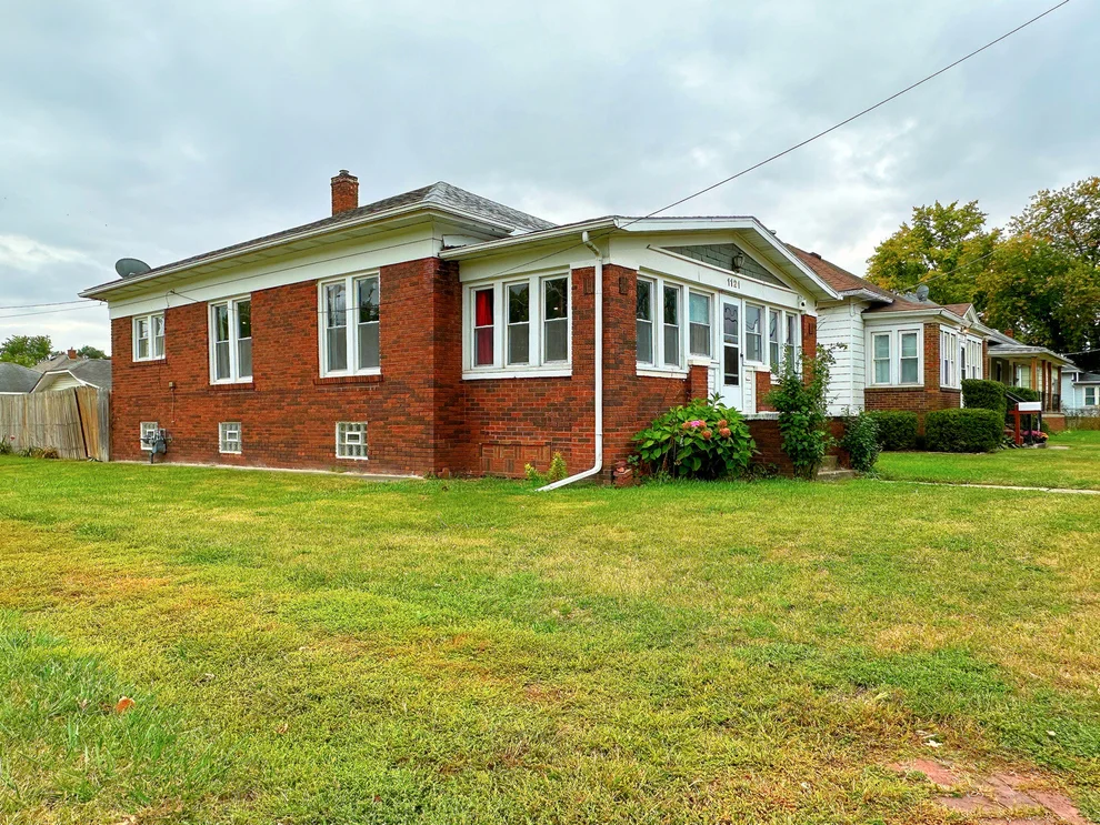 Unit for sale at 1121 E MAIN Street, Streator, IL 61364
