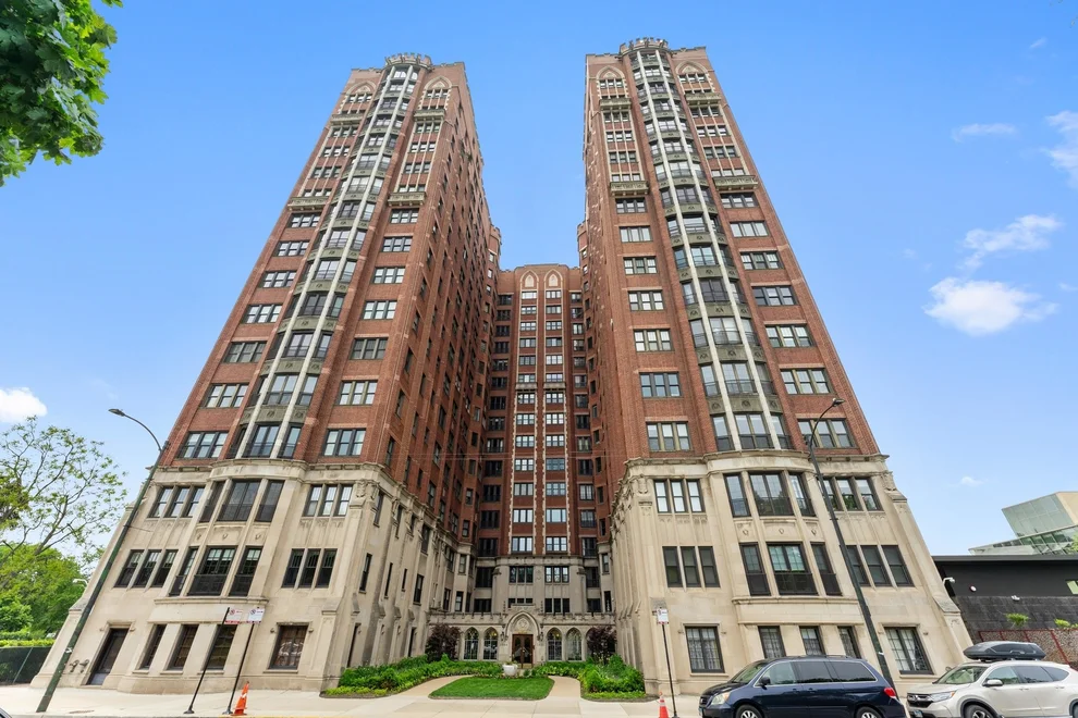 Unit for sale at 5838 S Stony Island Avenue, Chicago, IL 60637