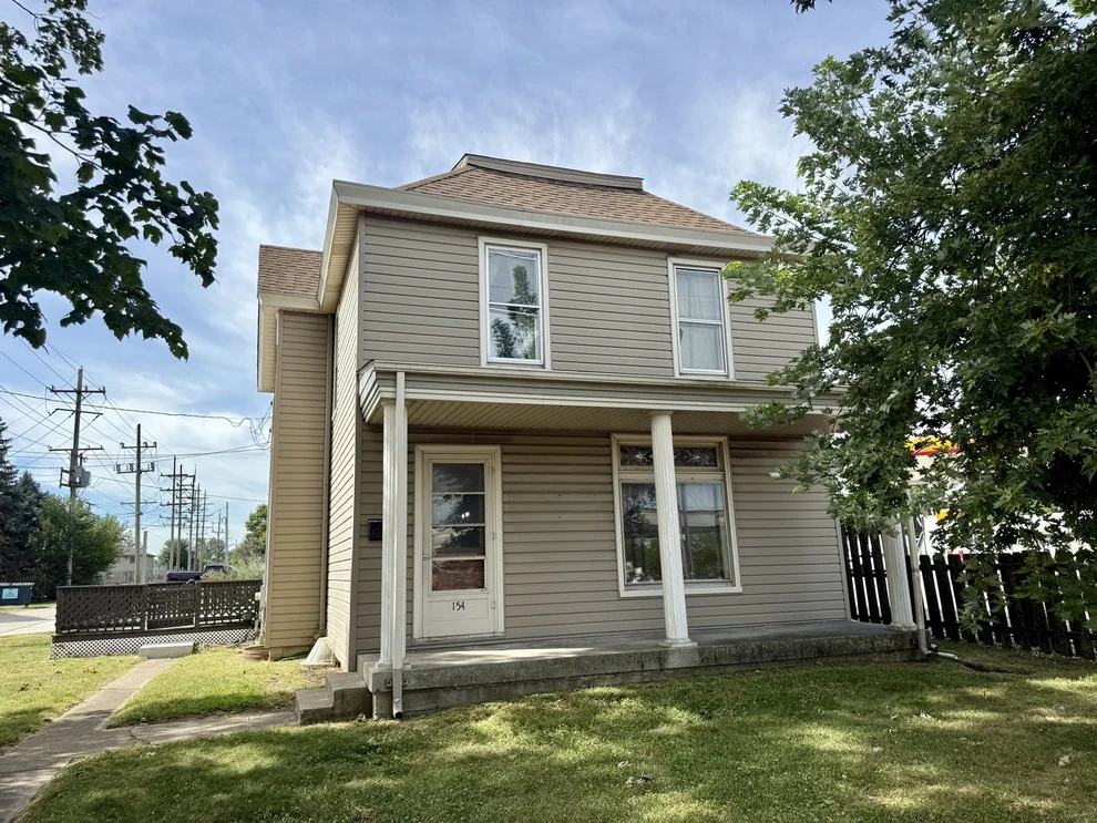 Unit for sale at 154 E Third Street, Manteno, IL 60950