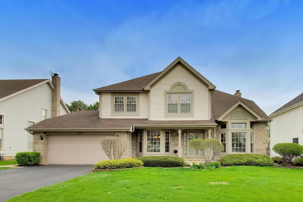 Unit for sale at 135 Corsaire Lane, Schaumburg, IL 60173